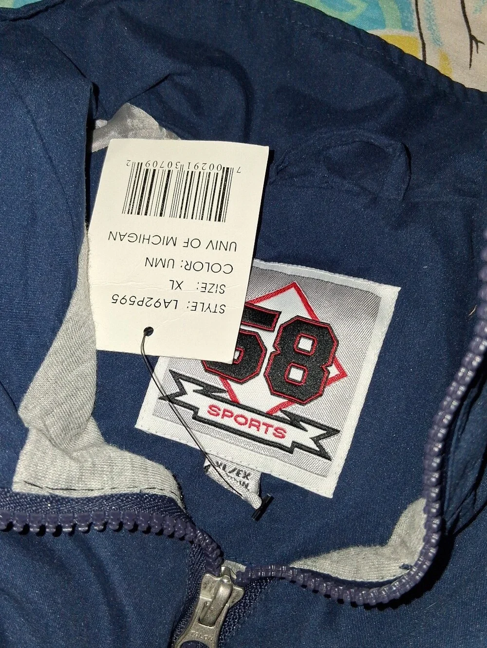 New 90s Michigan Wolverines Cotton Lined Pullover  Windbreaker Jacket Vintage